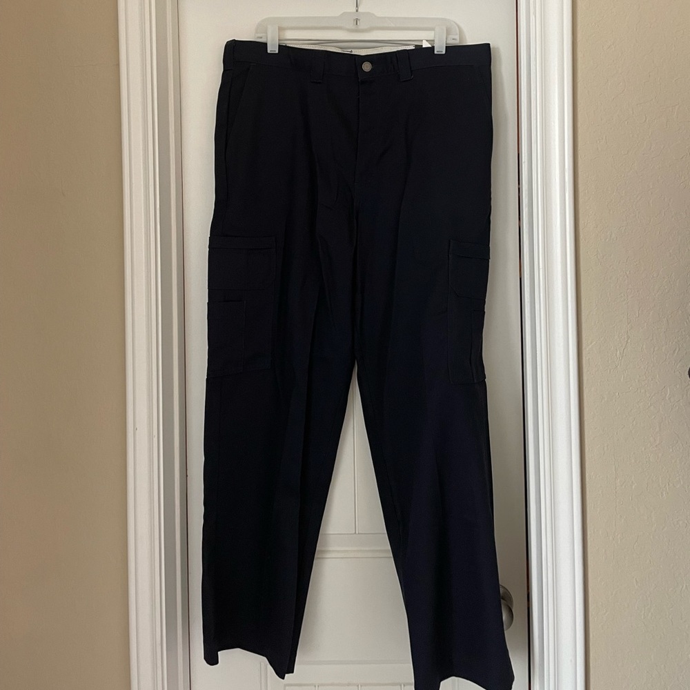 Mens Cargo Dickies, brand new